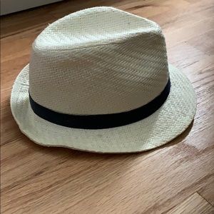 Janie & Jack infant hat 12-24 months